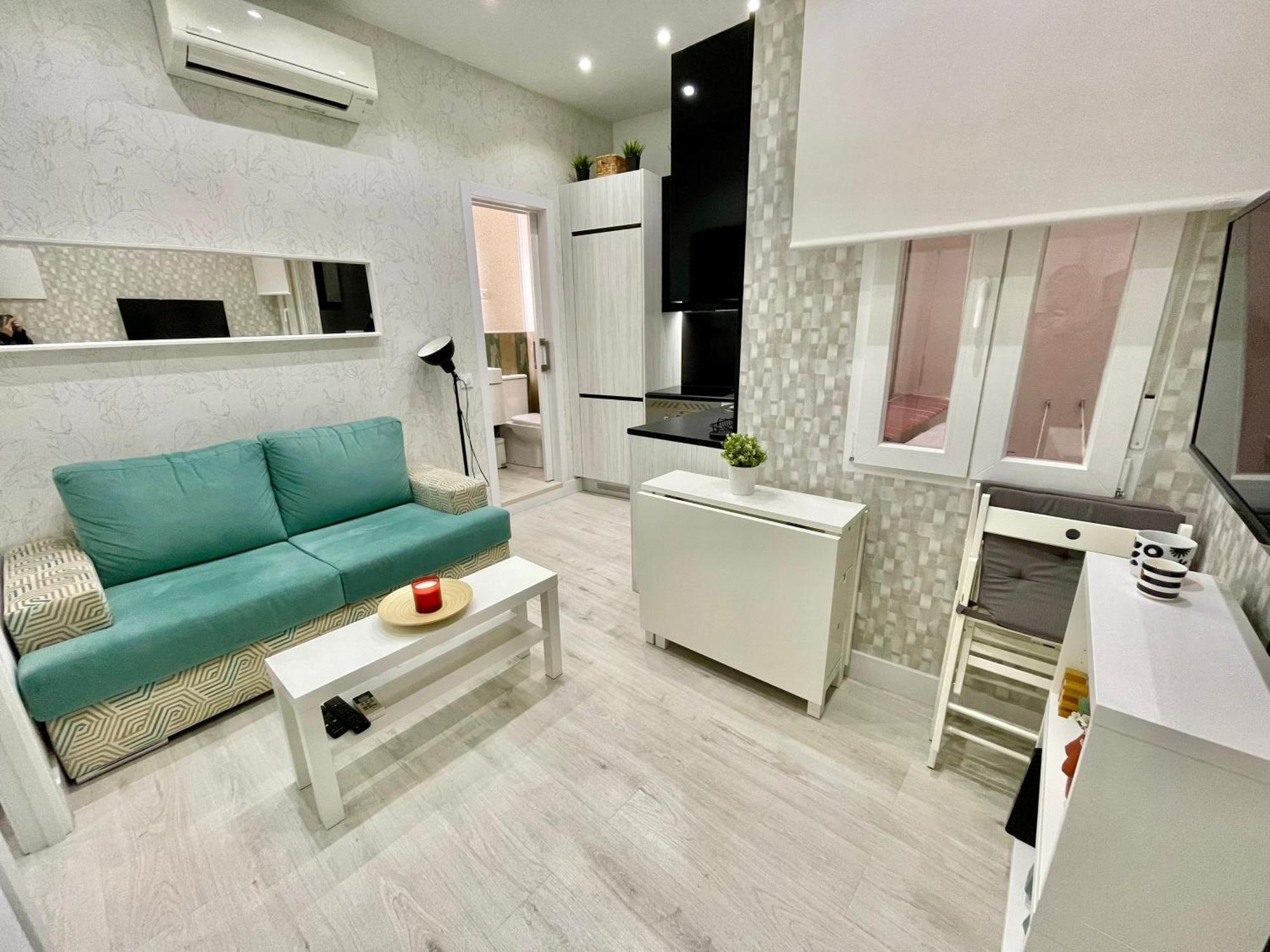 Apartmán Adorable Apartamento En Chamberi Madrid Exteriér fotografie
