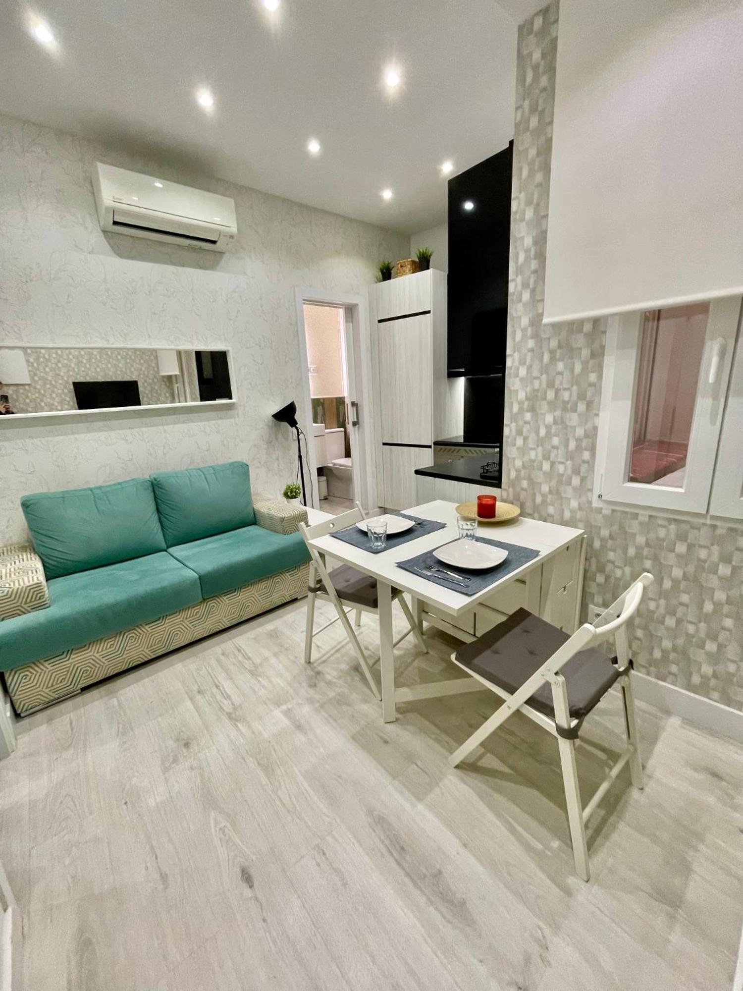 Apartmán Adorable Apartamento En Chamberi Madrid Exteriér fotografie