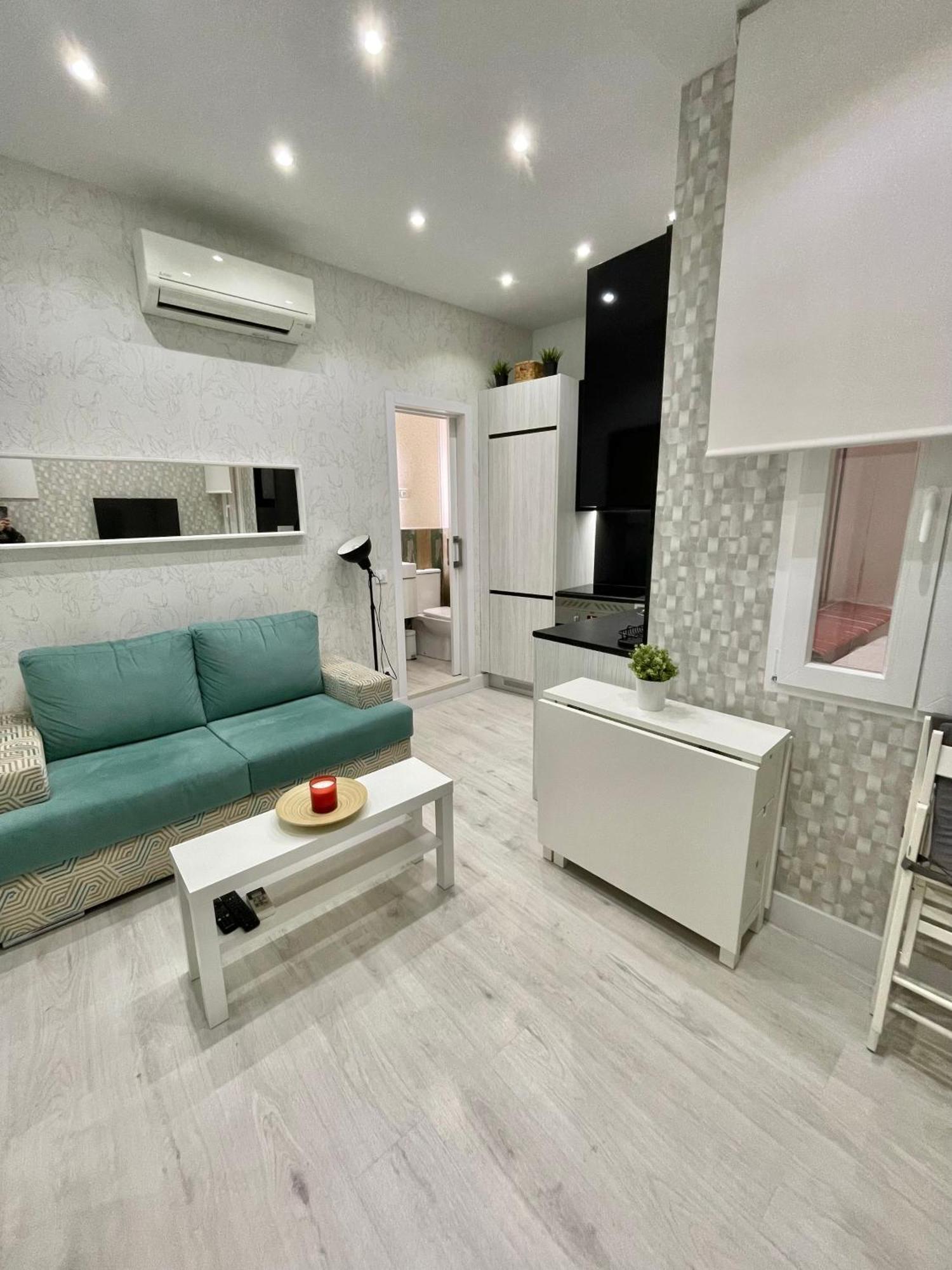 Apartmán Adorable Apartamento En Chamberi Madrid Exteriér fotografie