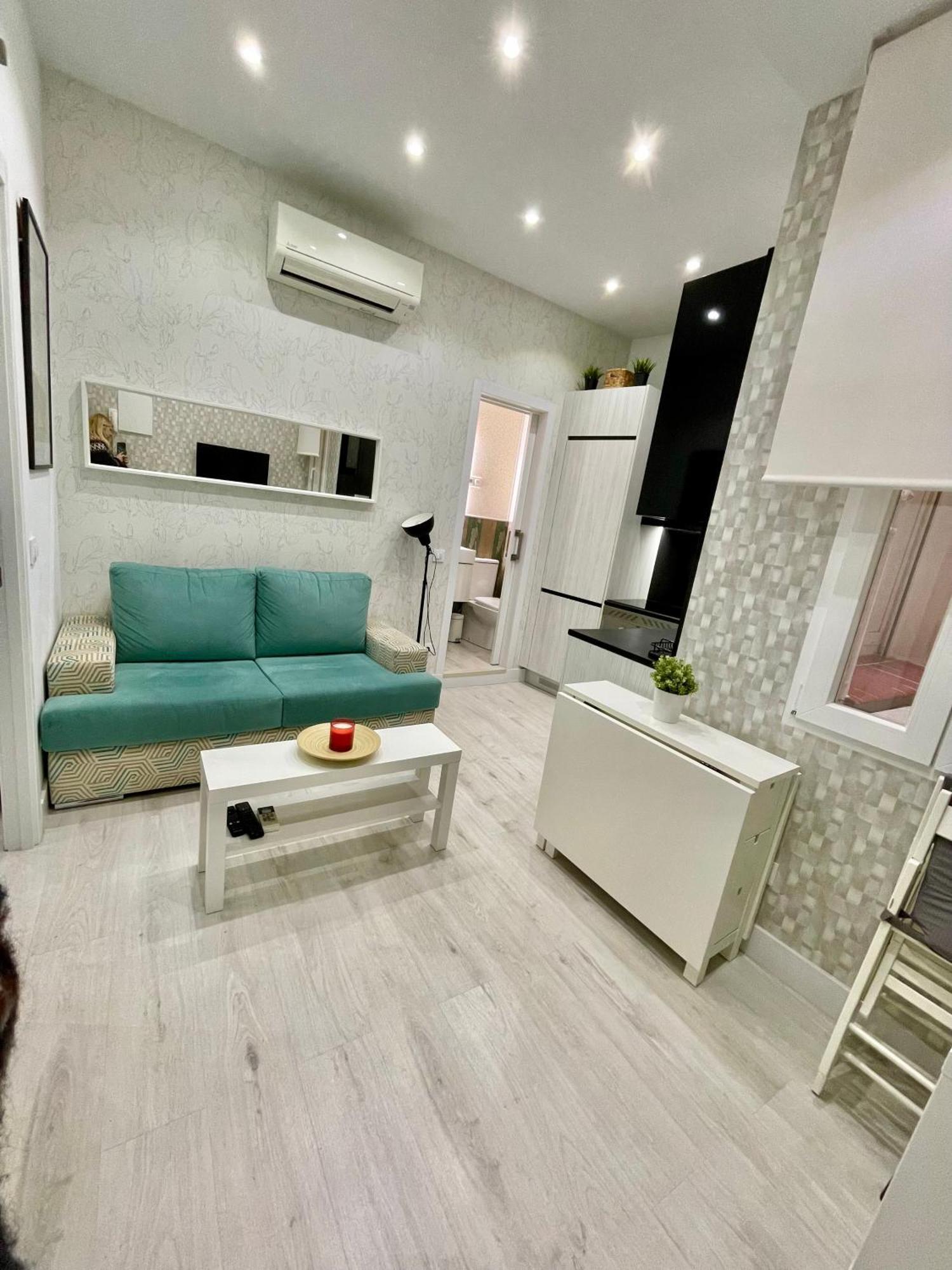 Apartmán Adorable Apartamento En Chamberi Madrid Exteriér fotografie