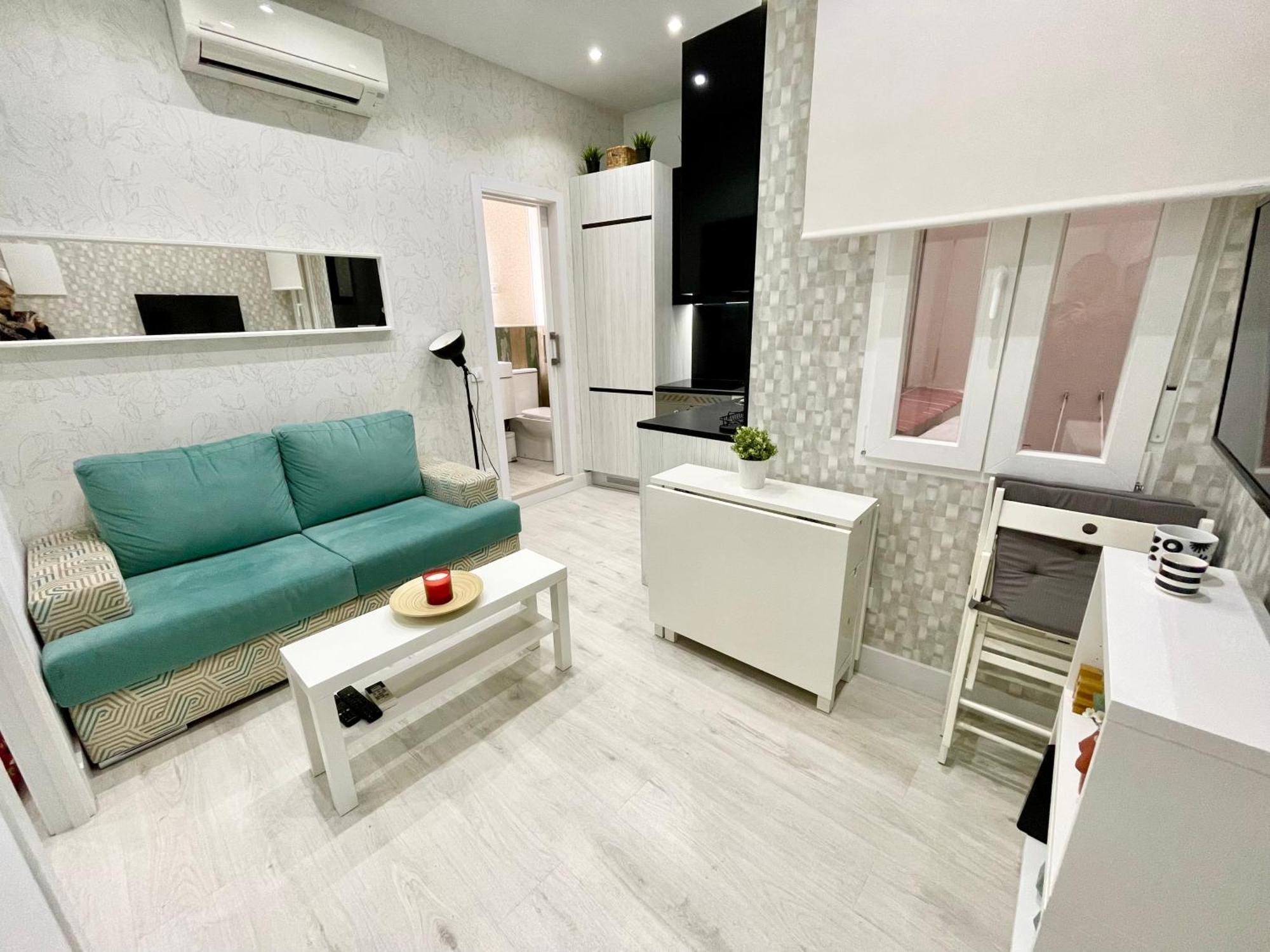 Apartmán Adorable Apartamento En Chamberi Madrid Exteriér fotografie